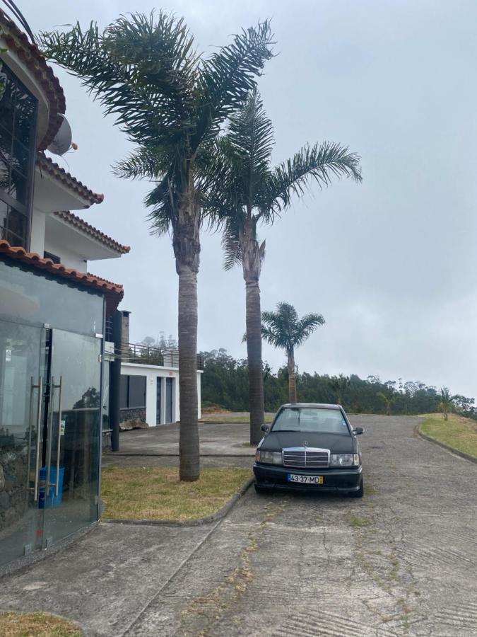 Hollywood Villa Campanário Esterno foto